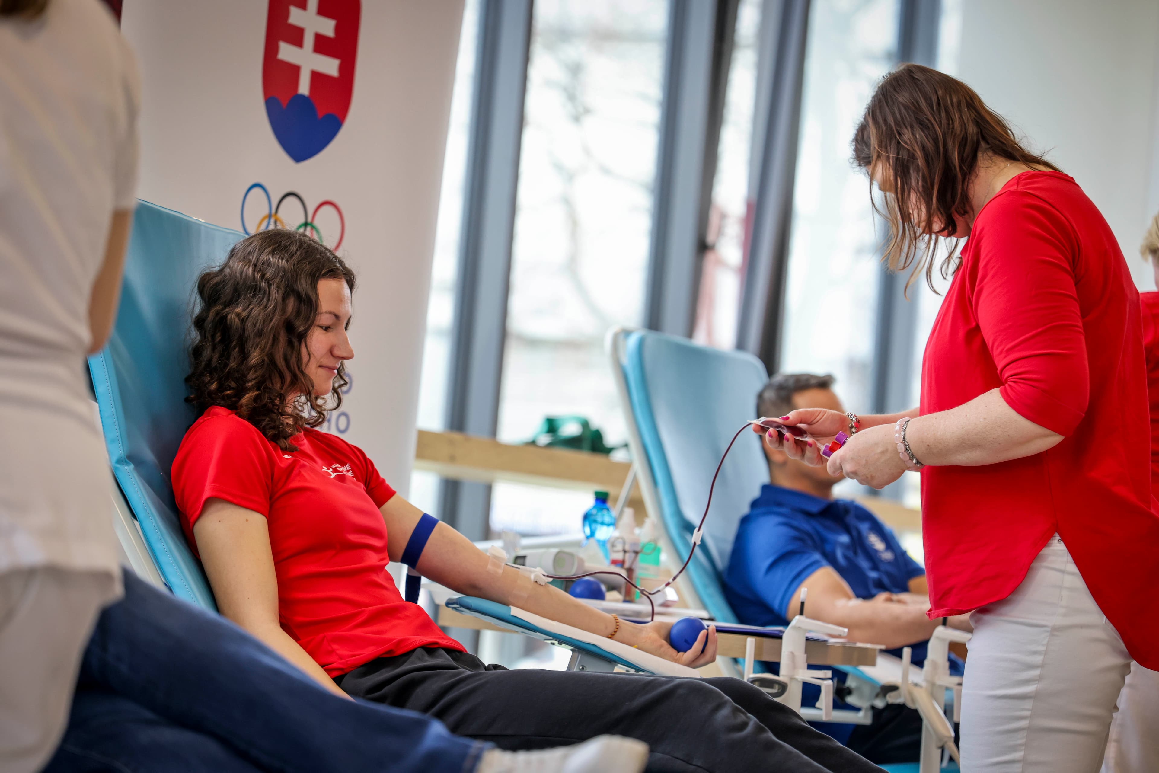 Byť hrdinom znamená dávať