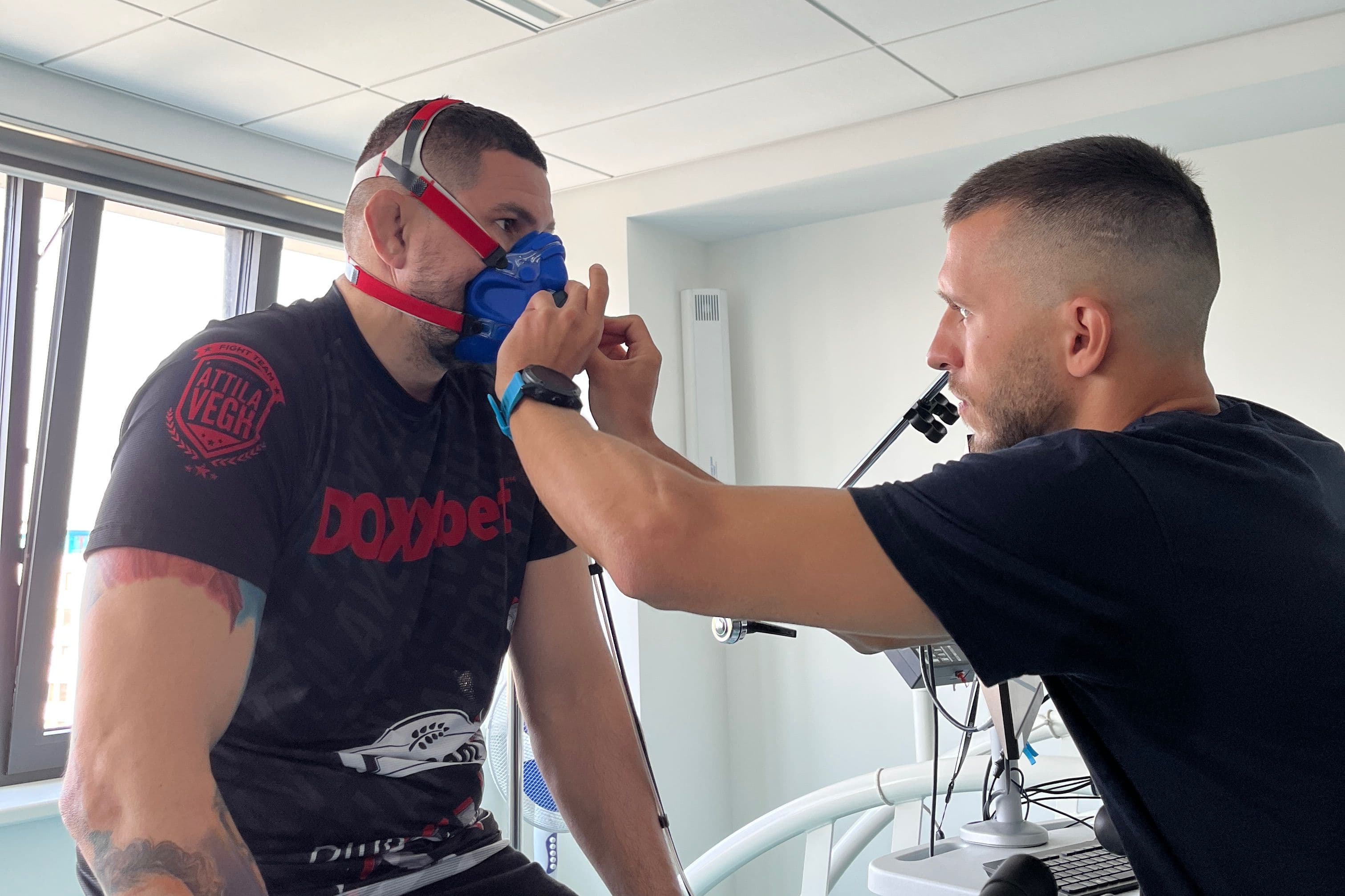 Oddelenie športovej diagnostiky navštívil Attila Végh