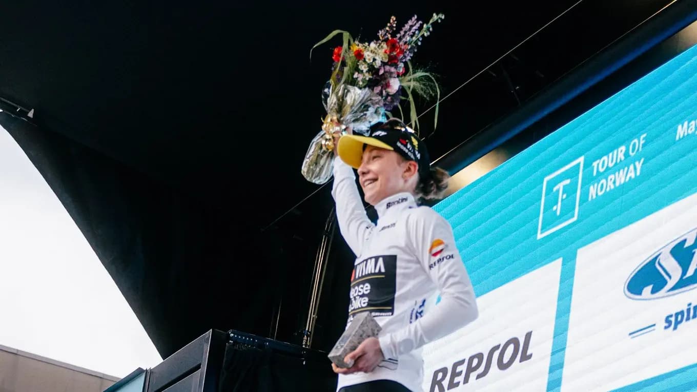 Chladoňová sa postavila favoritke a domov si vezie cenný dres