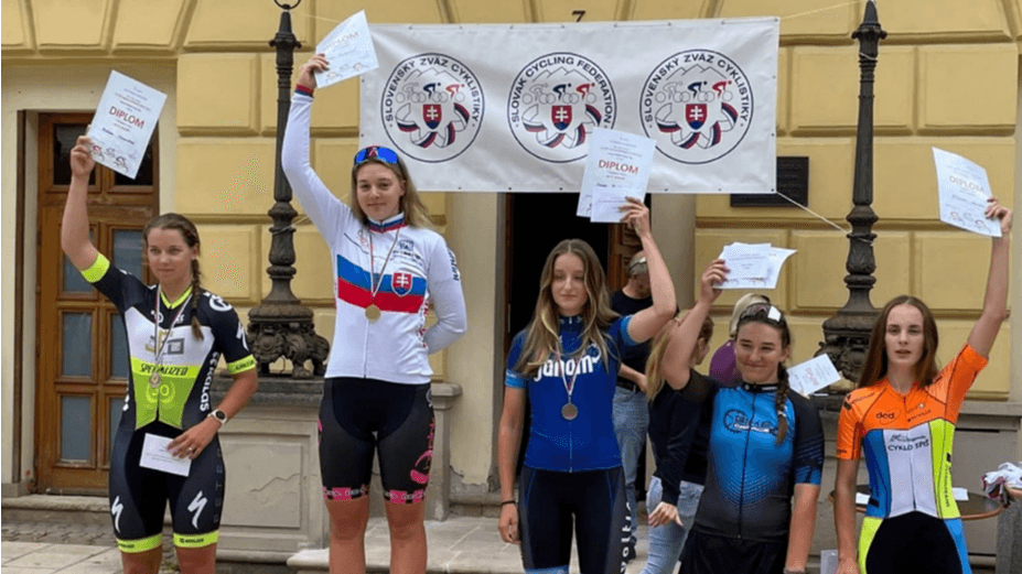 1. miesto Nory Jenčušovej na pretekoch Slovenského pohára