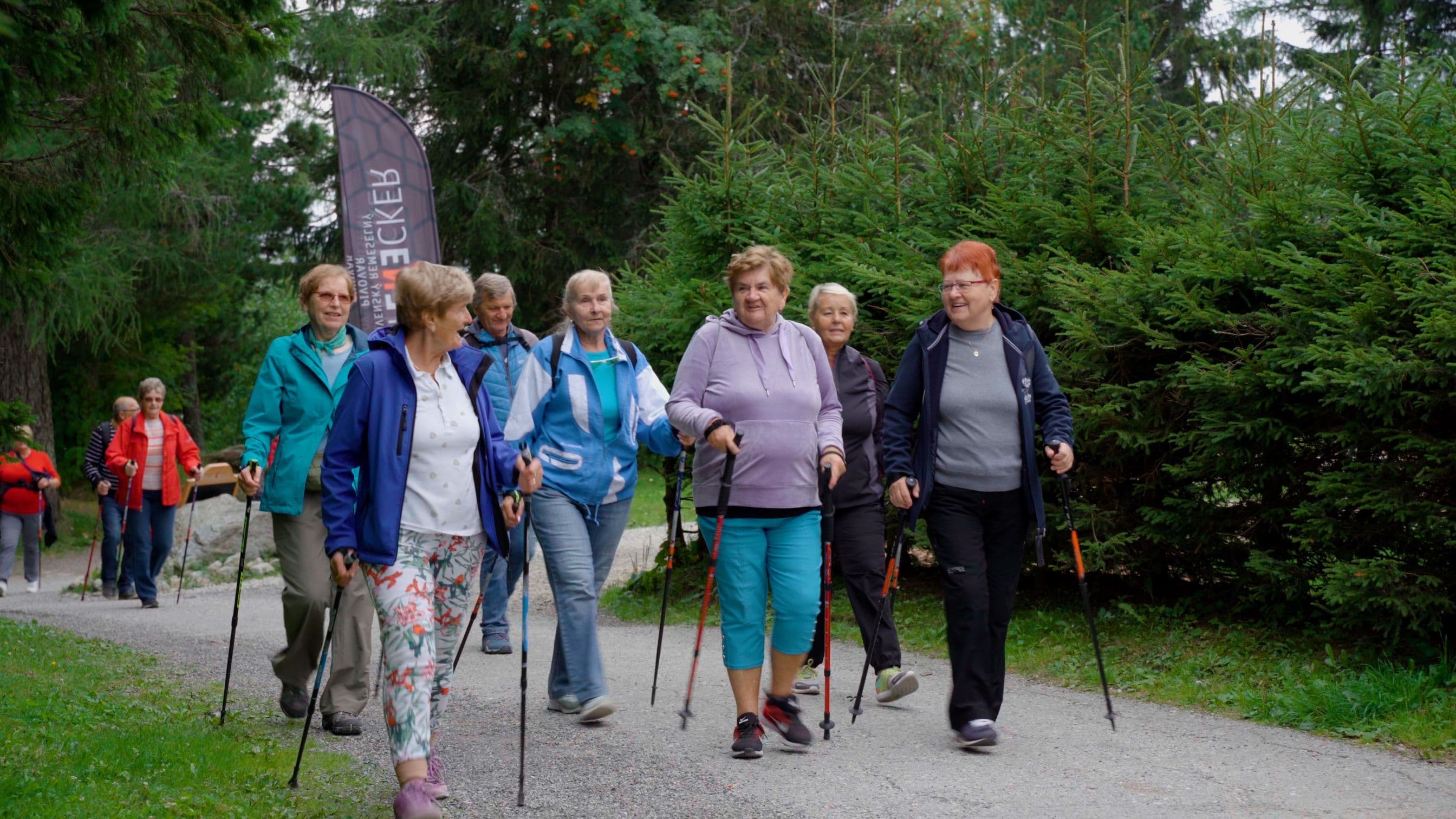 Videozostrih z Nordic walkingu na Štrbskom Plese