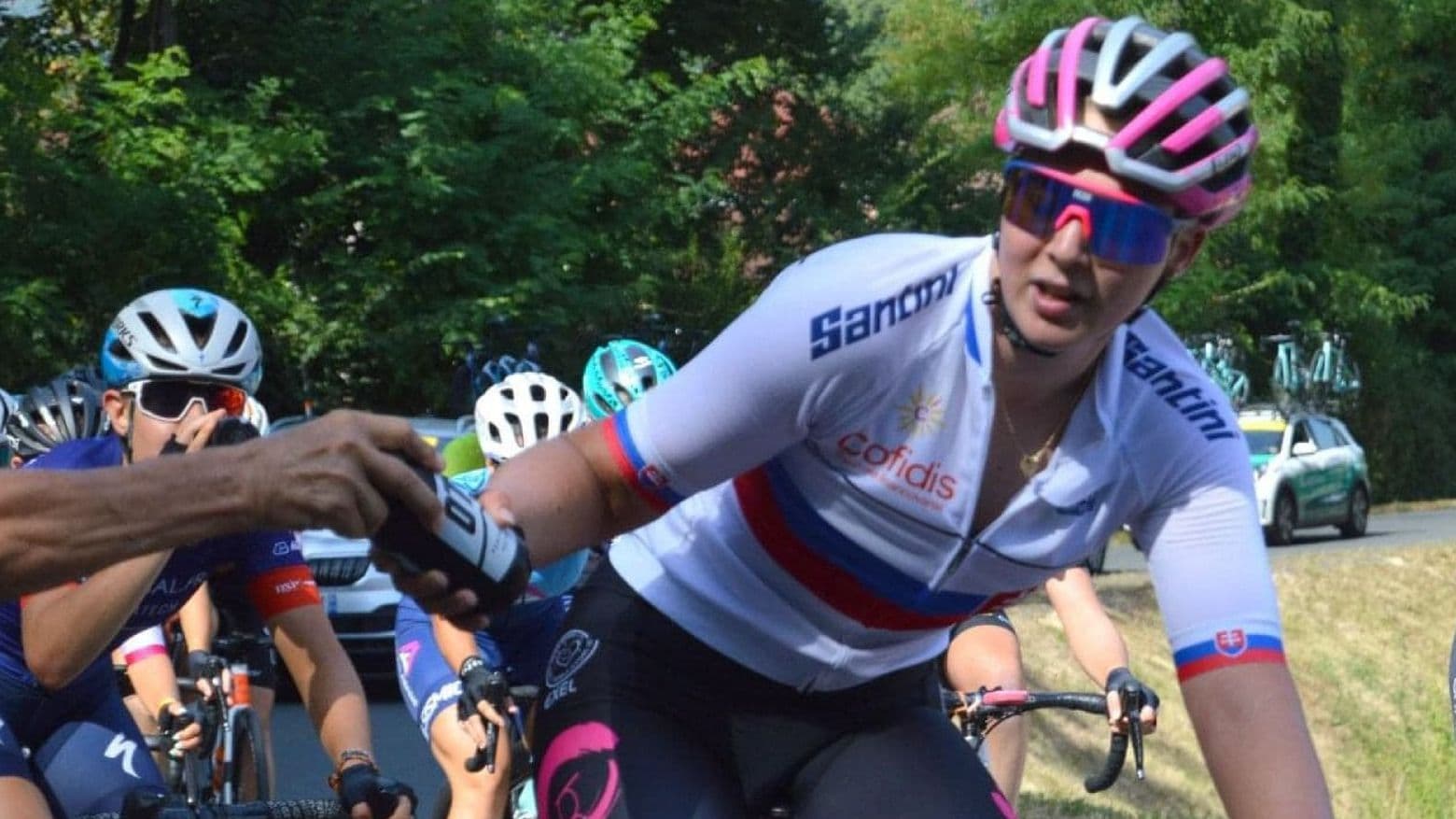 Nora Jenčušová nás reprezentovala vo Francúzsku