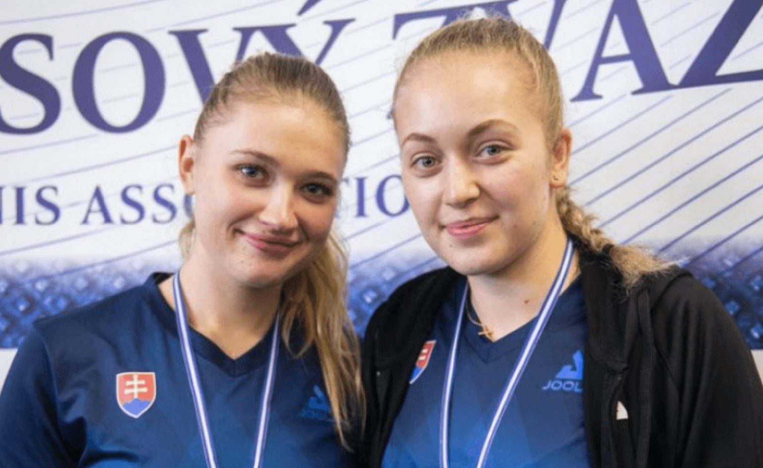 Stolnotenistky na 15. mieste vo svetovom rebríčku