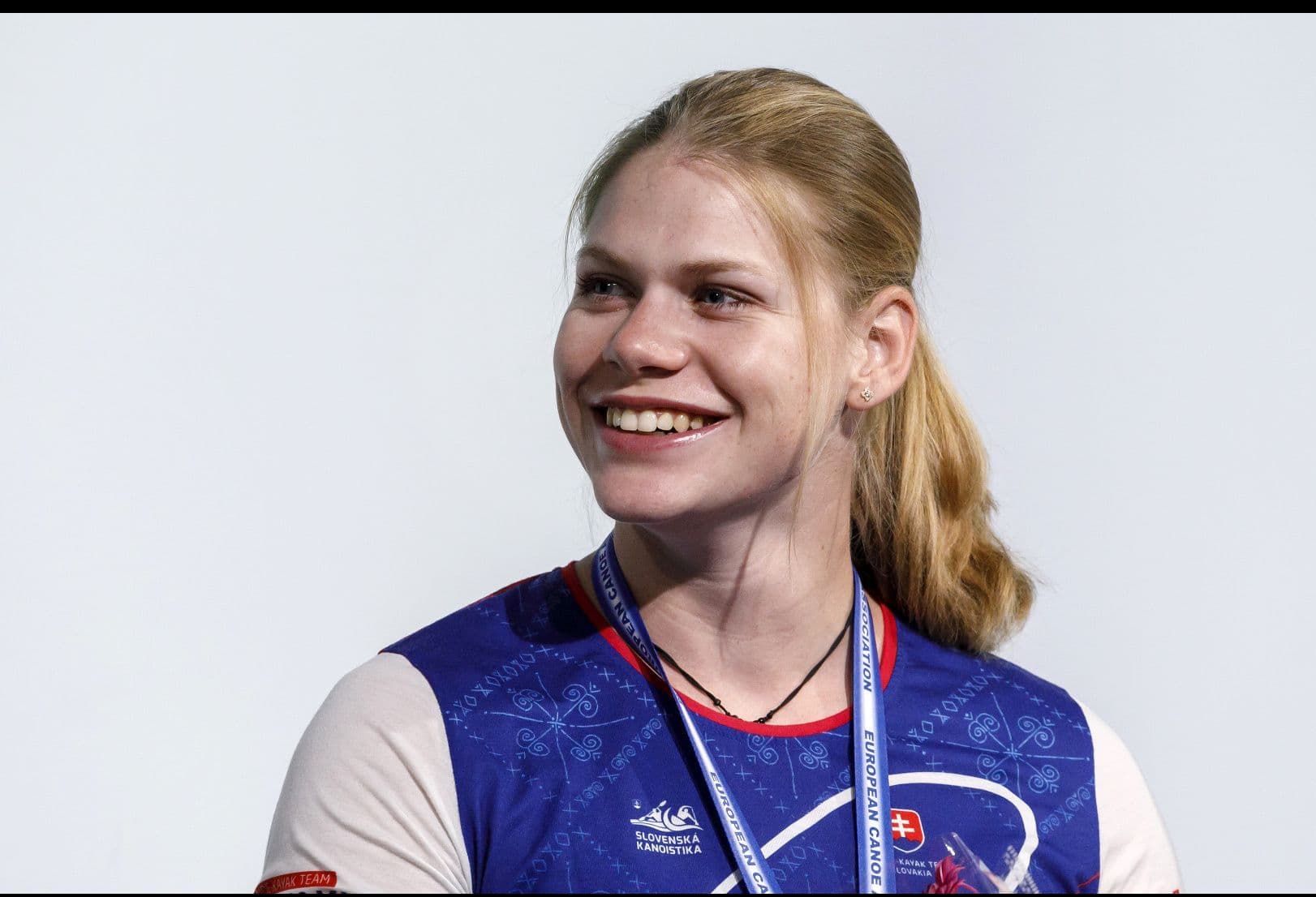 Slovenský ženský štvorkajak opäť hviezdi: Finále v Portugalsku je realitou!