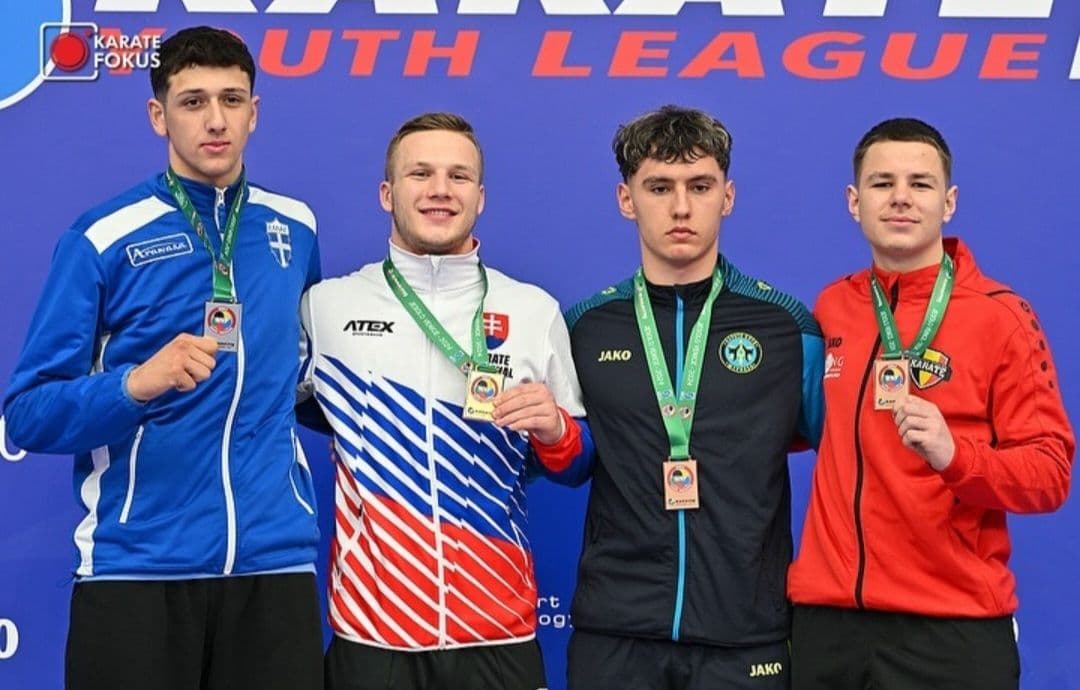 Lukáš Bohunický triumfoval v Taliansku: Zlato na svetovom pohári K1 Youth League!