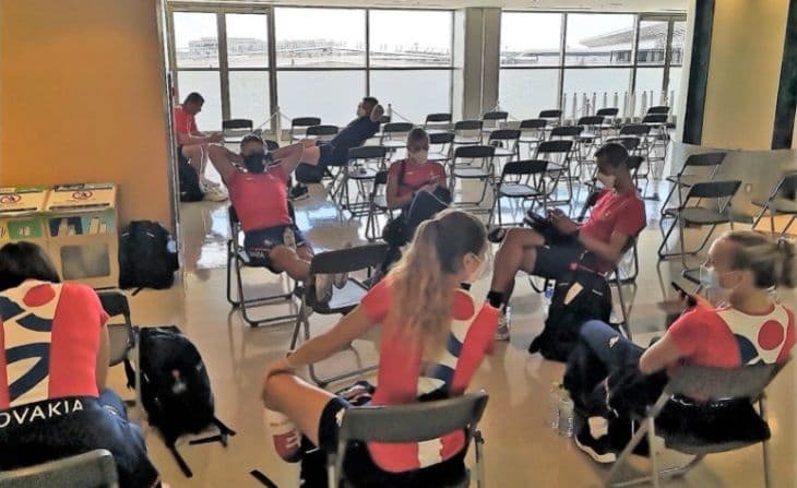 Slovenskí atléti už trénujú v predolympijskom kempe Ura la Mer v Urajasu