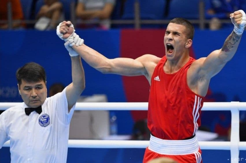 S miestenkou do Tokia už aj atlétka Zapletalová a boxer Csemez