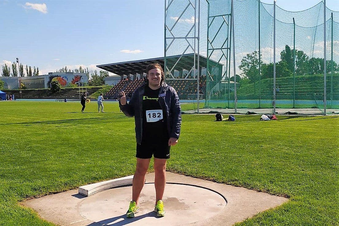 Guliar Karel Šula ml. splnil na Západoslovnskom šampionáte limit na Ju